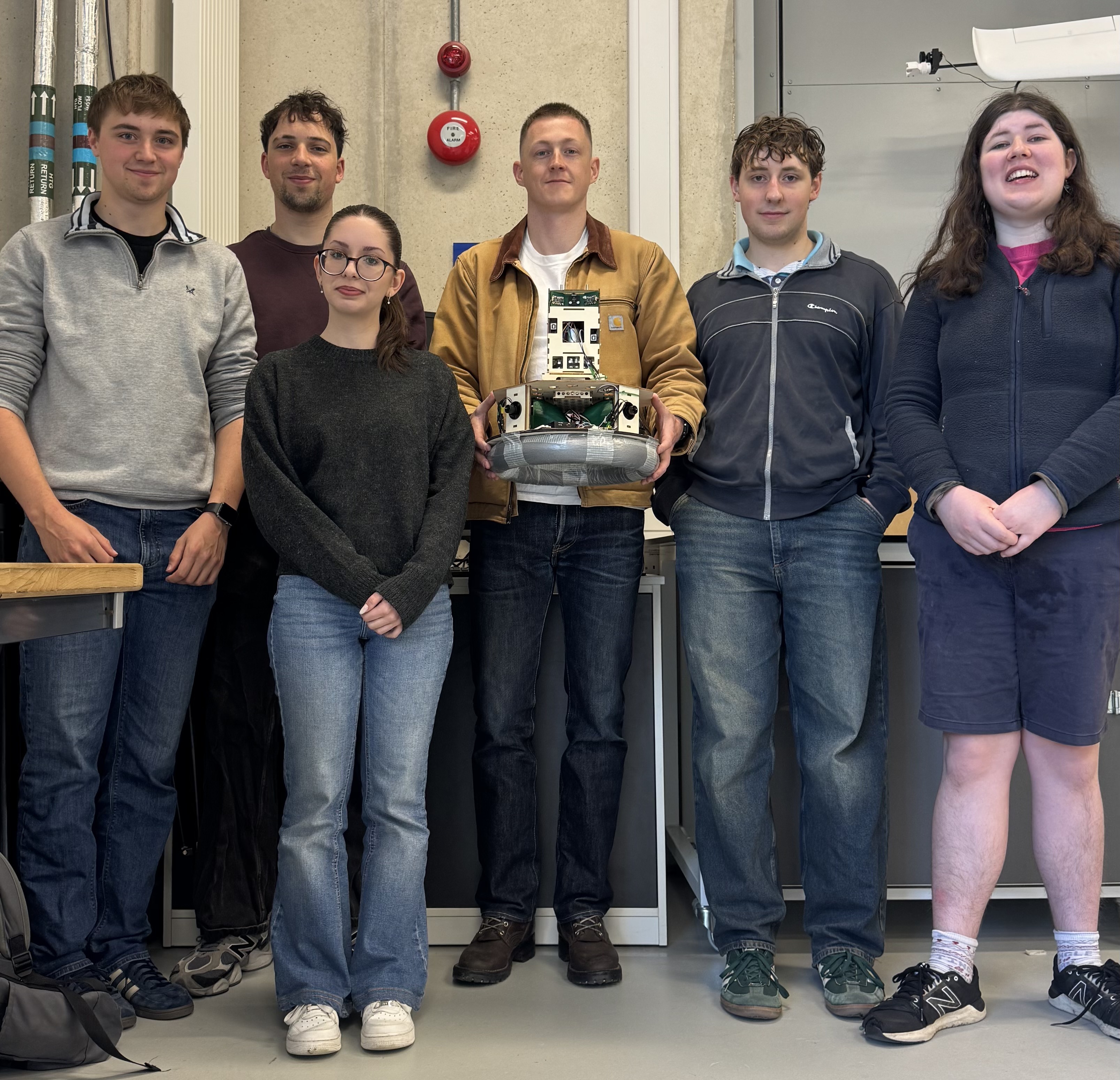 CubeSat supporting photo 2